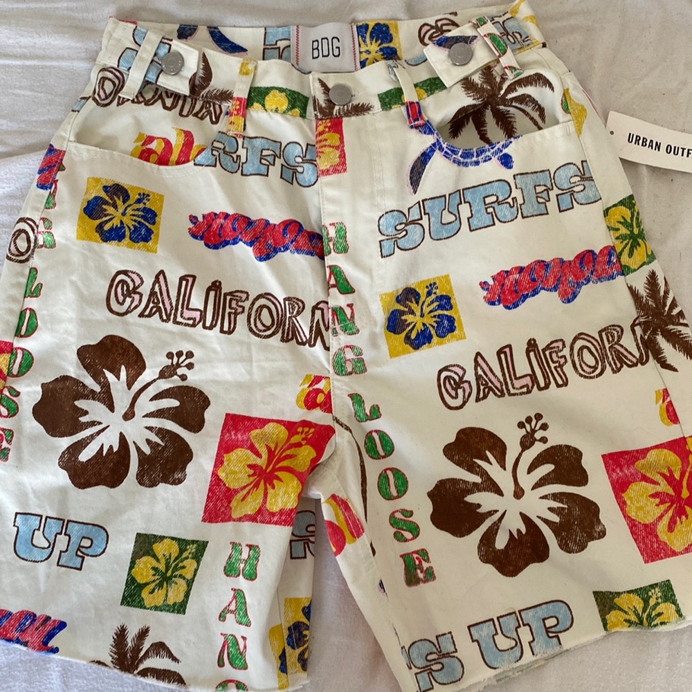 NEW BDG Vintage Pattern Jeans Shorts